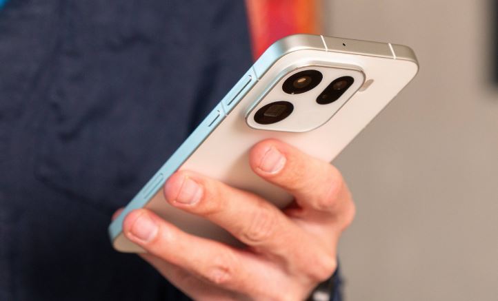 پردهبرداری زودهنگام از غول عکاسی: نگاهی انحصاری به مشخصات و نمونه عکسهای شگفتانگیز Oppo Find X9 Pro 19 پردهبرداری زودهنگام از غول عکاسی: نگاهی انحصاری به مشخصات و نمونه عکسهای شگفتانگیز Oppo Find X9 Pro