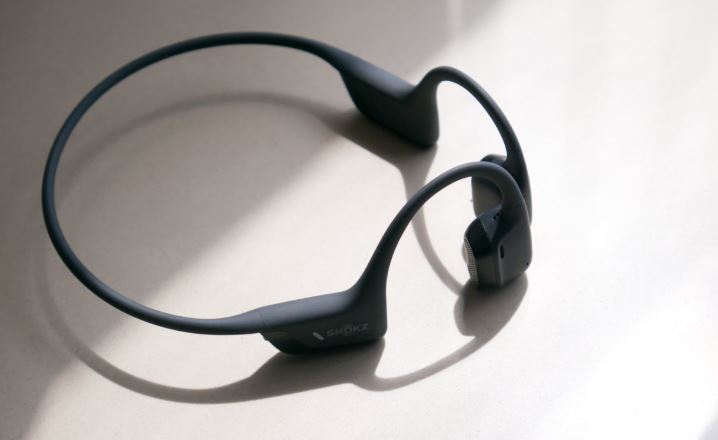 OpenRun Pro 2 معرفی شد؛ آیا با بهترین هدست ورزشی جهان طرفیم 25 OpenRun Pro 2 معرفی شد؛ آیا با بهترین هدست ورزشی جهان طرفیم