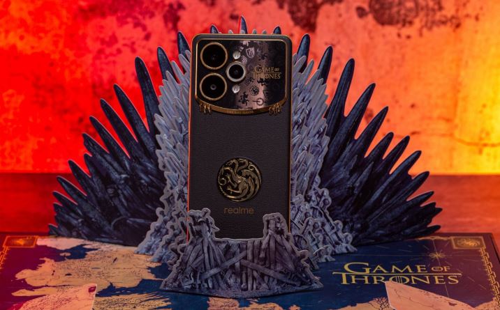 جعبهگشایی نسخه محدود Realme 15 Pro با تم Game of Thrones 25 جعبهگشایی نسخه محدود Realme 15 Pro با تم Game of Thrones