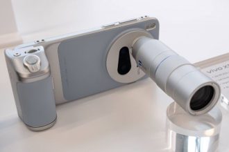 رازهای عکاسی با vivo X300 Pro؛ بررسی تخصصی کیت دوربین و زوم تله‌فوتوی ۲.۳۵ برابری انقلابی